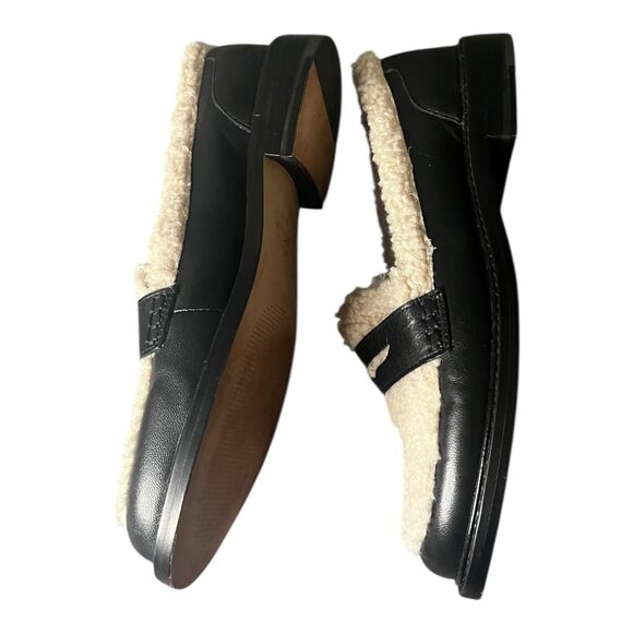 Ann-taylor Women's Black and Cream Loafers Womens Size 6 Preppy Fall shoes - Picture 3 of 6